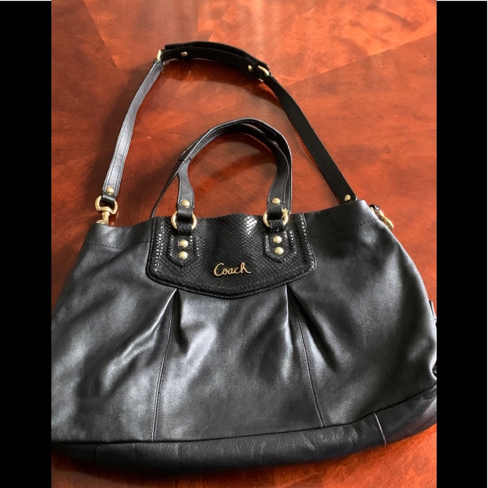 Coach Tote